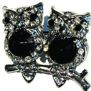 VINTAG OWL BLACK AND CLEAR RHINESTONE CRYSTAL BROOCH NEW OLD STOCK SILVERTONE